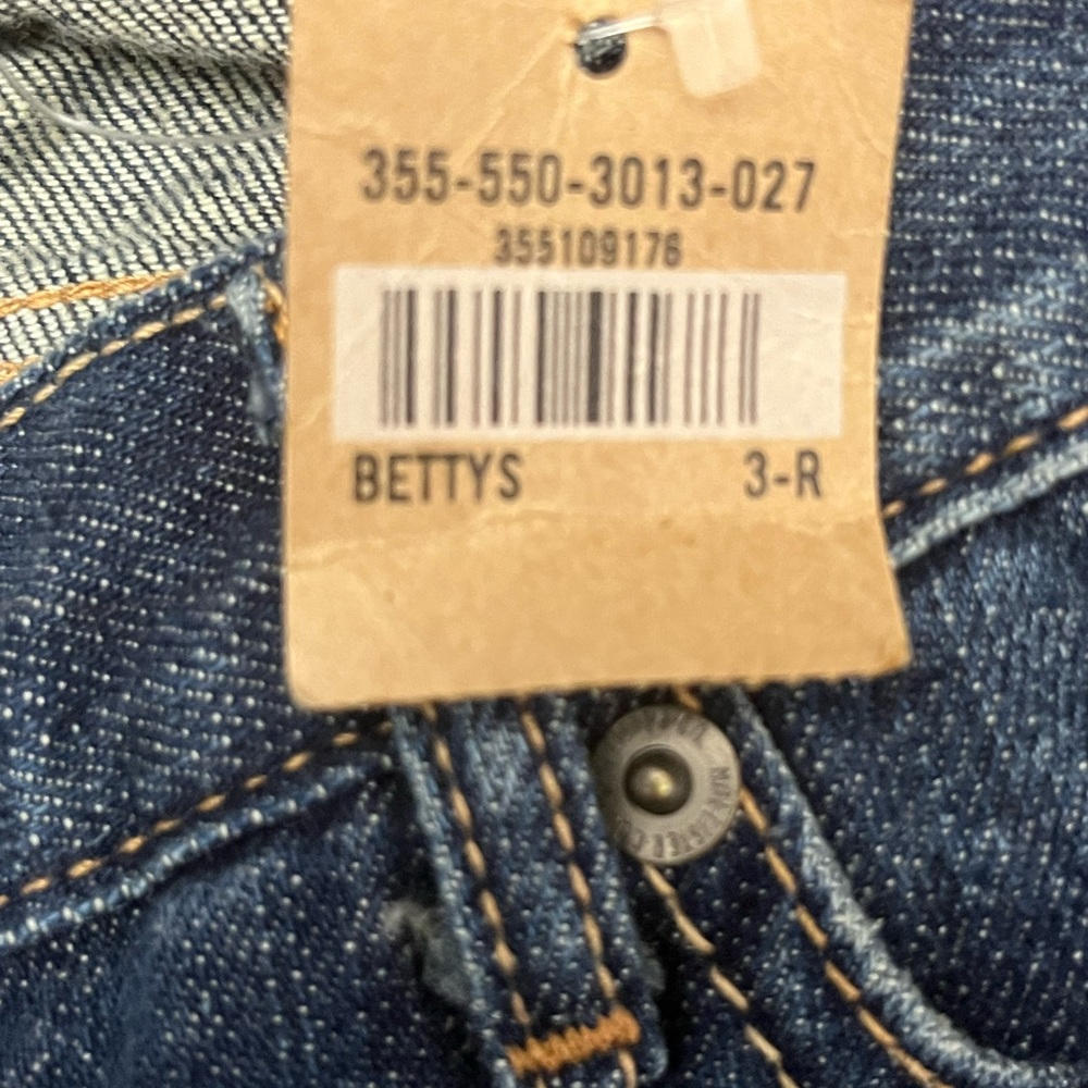 Hollister Laguna Skinny Bettys Jeans Size 3 R 26 x 33 NWT - Picture 6 of 8